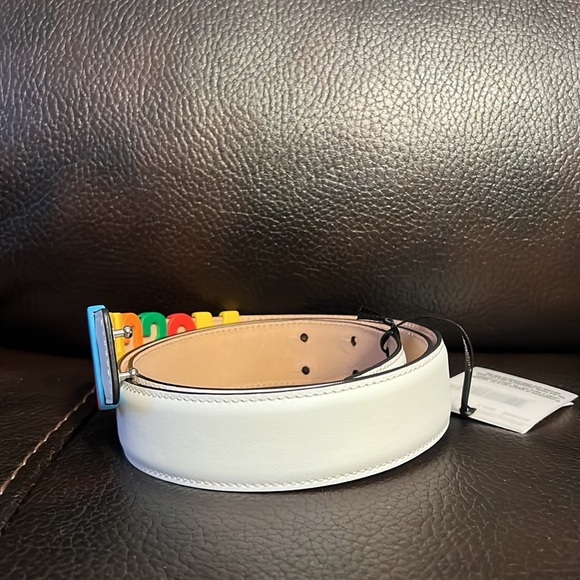 SALE!! Moschino multicolor rainbow letter logo buckle leather belt NWT - Picture 4 of 6
